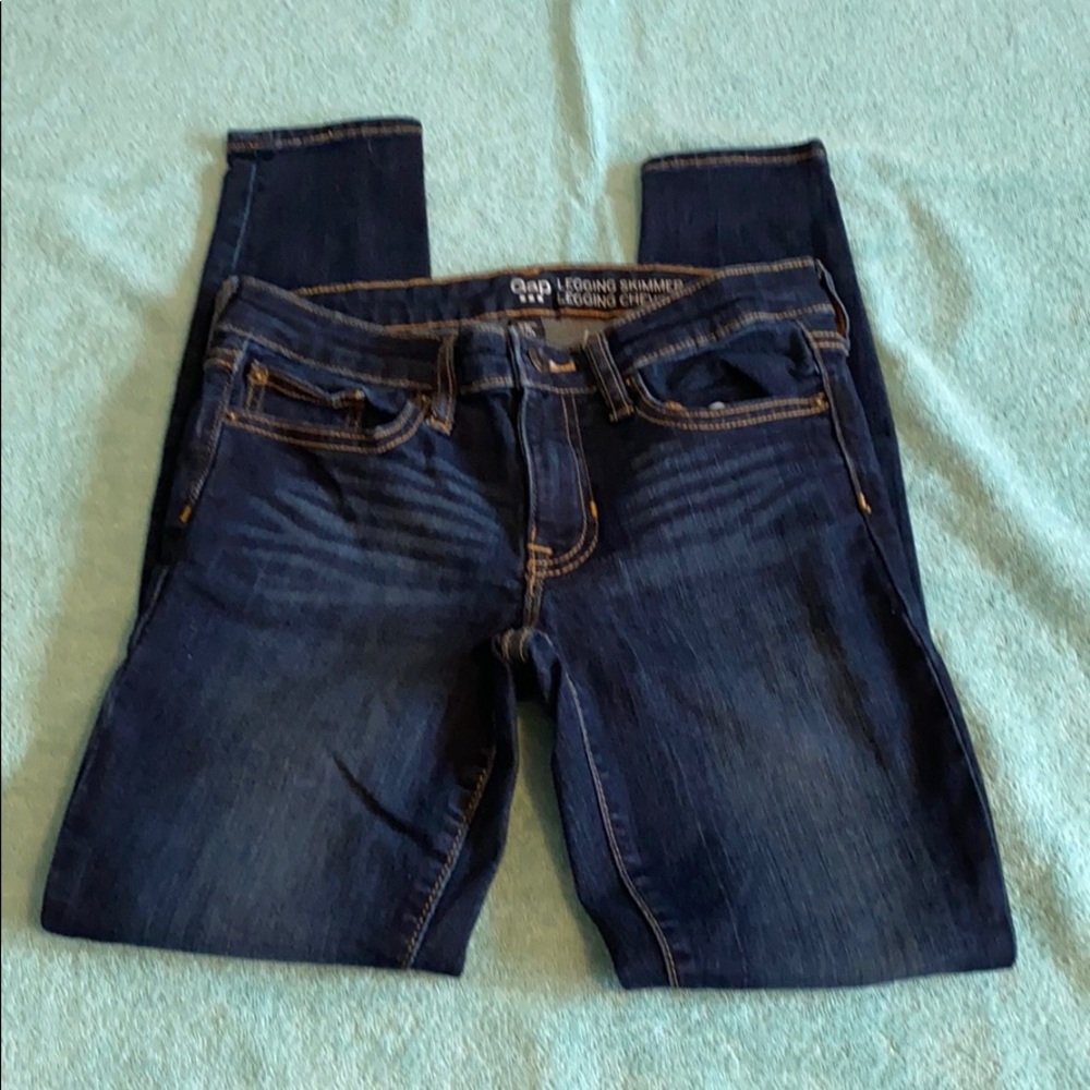 GAP Dark Wash Jegging